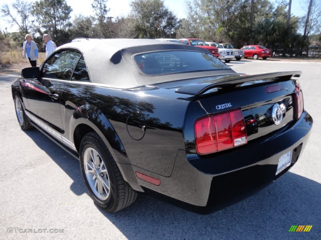 2005 Mustang V6 Premium Convertible - Black / Dark Charcoal photo #3
