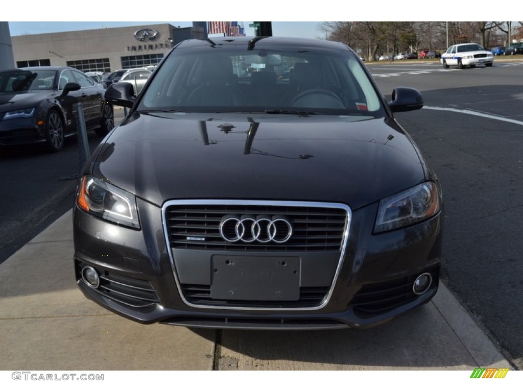 2009 A3 2.0T quattro - Lava Grey Pearl Effect / Black photo #2