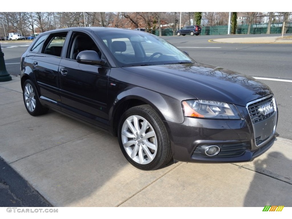 2009 A3 2.0T quattro - Lava Grey Pearl Effect / Black photo #6