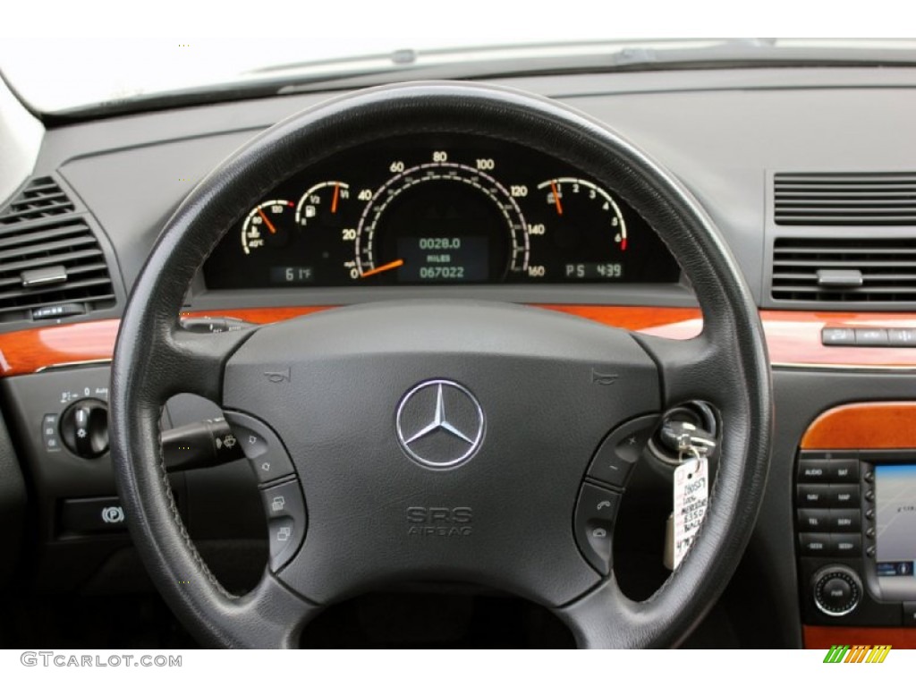 2006 Mercedes-Benz S 350 Sedan Steering Wheel Photos