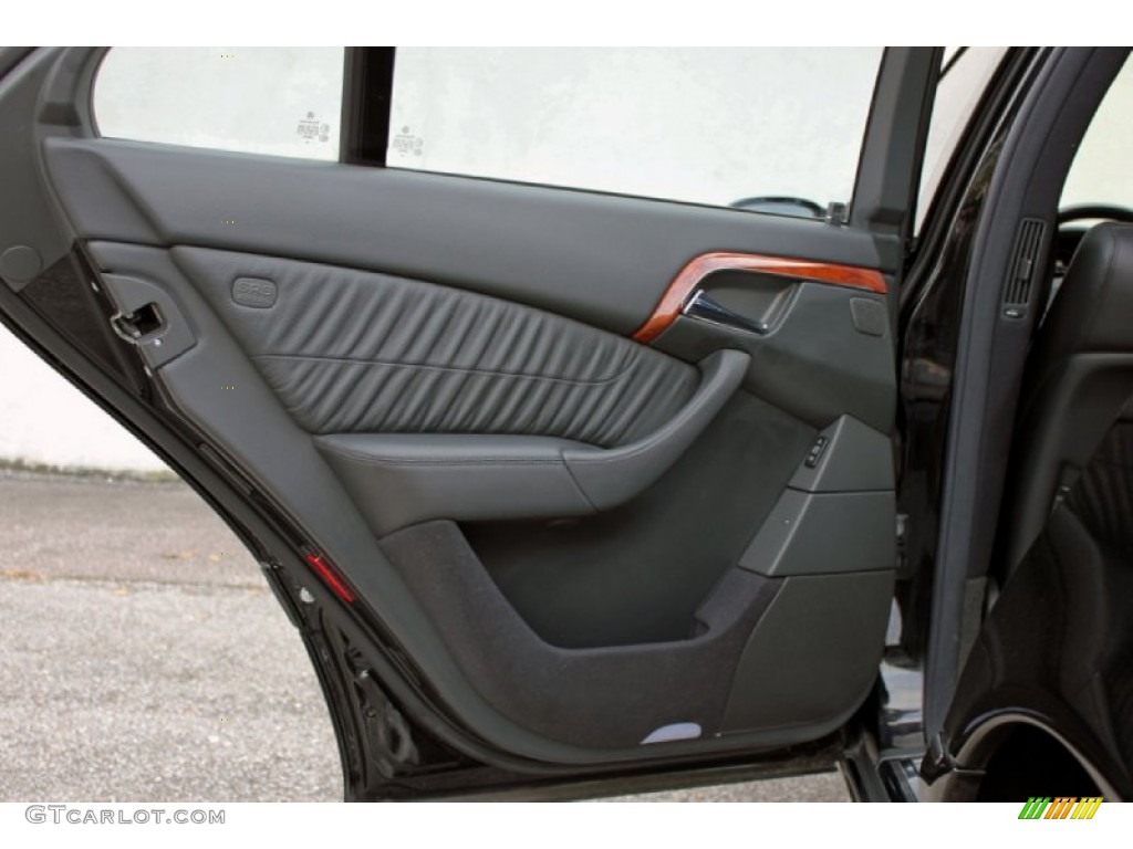 2006 Mercedes-Benz S 350 Sedan Door Panel Photos
