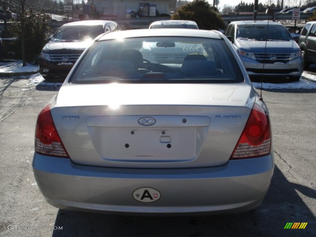 2004 Elantra GLS Sedan - Sterling Silver / Gray photo #6