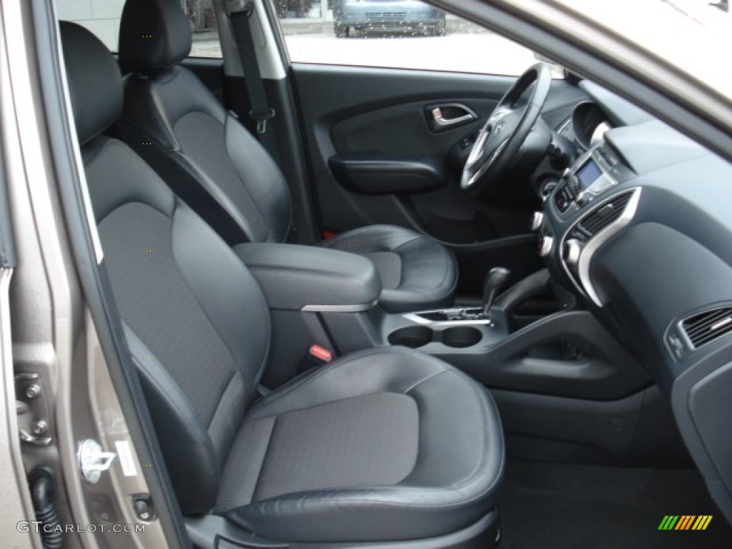 2011 Hyundai Tucson GLS AWD Interior Color Photos