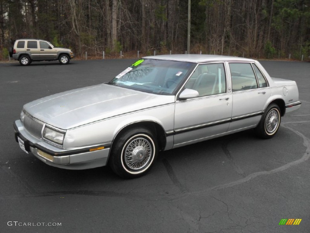 1990 Buick LeSabre Custom Sedan Exterior Photos