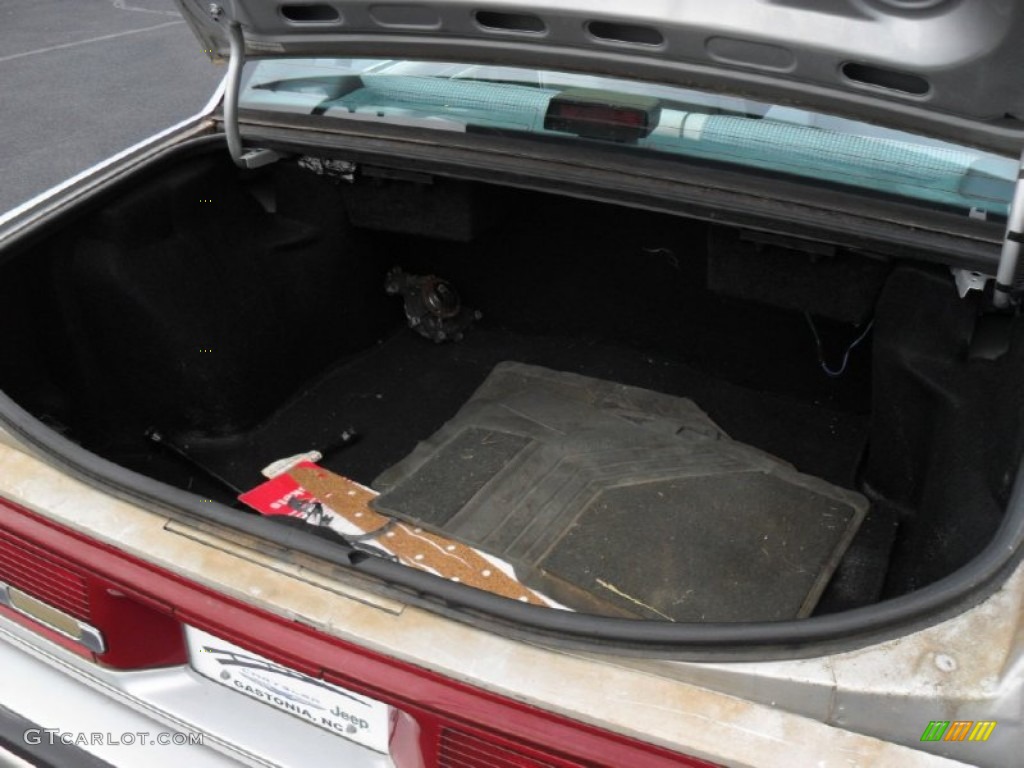 1990 LeSabre Custom Sedan - Silver Metallic / Slate Gray photo #16