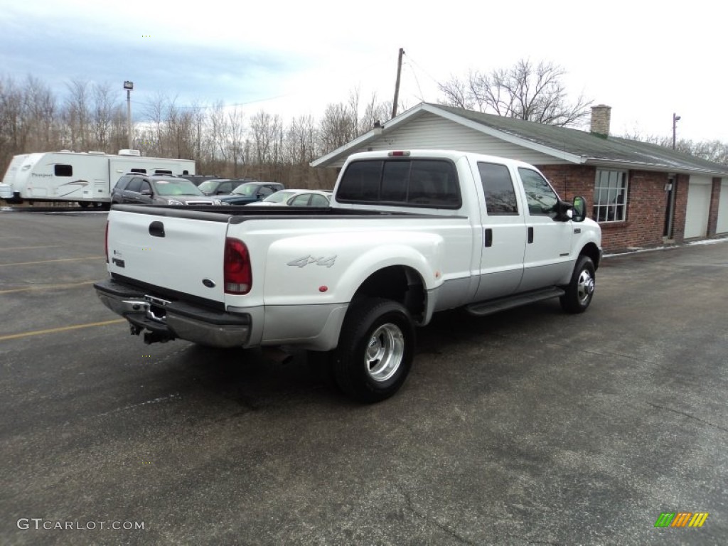 2002 F350 Super Duty Lariat Crew Cab 4x4 Dually - Oxford White / Medium Flint photo #3