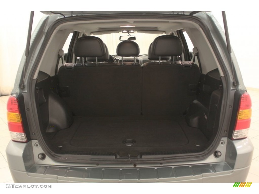 2006 Ford Escape Limited 4WD Trunk Photo #59726571