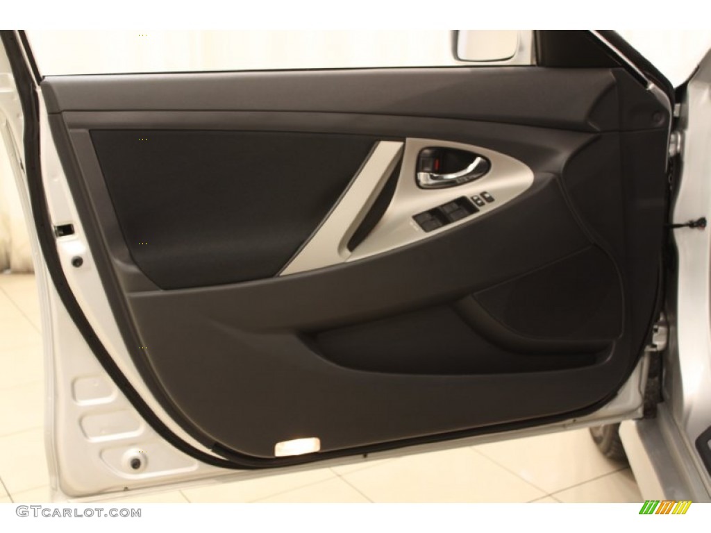 2010 Toyota Camry SE Dark Charcoal Door Panel Photo #59727246