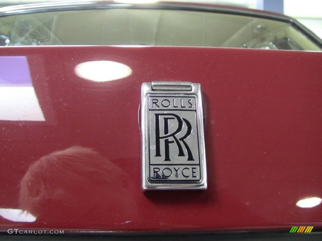 1990 Rolls-Royce Silver Spur II Mulliner Marks and Logos Photos