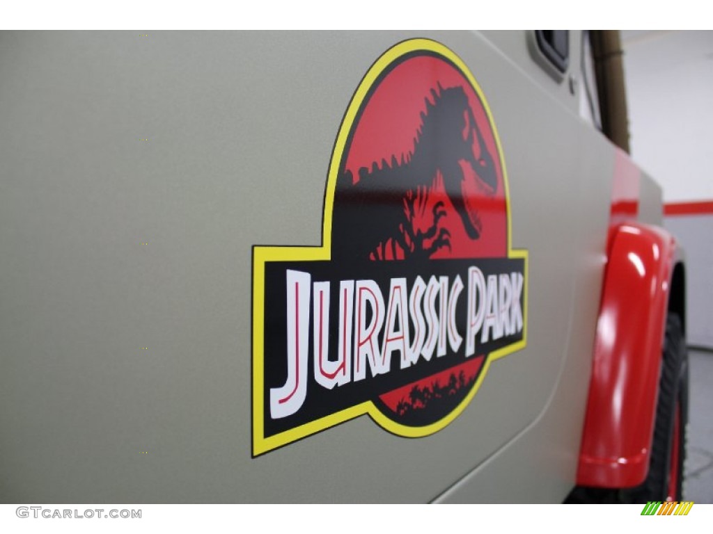 1994 Wrangler SE 4x4 - Jurassic Park Tan/Red / Saddle photo #56
