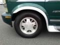 2000 Chevrolet Astro AWD Passenger Conversion Van Wheel and Tire Photo