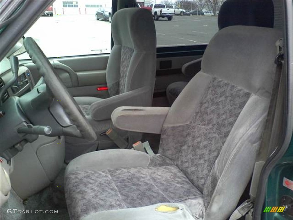 Medium Gray Interior 2000 Chevrolet Astro AWD Passenger Conversion Van Photo #59732577