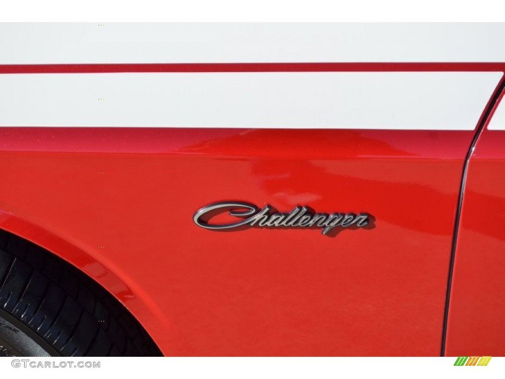 2011 Challenger R/T Classic - Redline 3-Coat Pearl / Dark Slate Gray photo #12