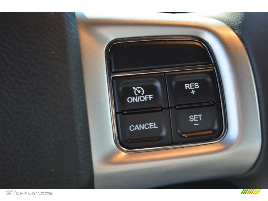 2011 Dodge Challenger R/T Classic Controls Photo #59734458
