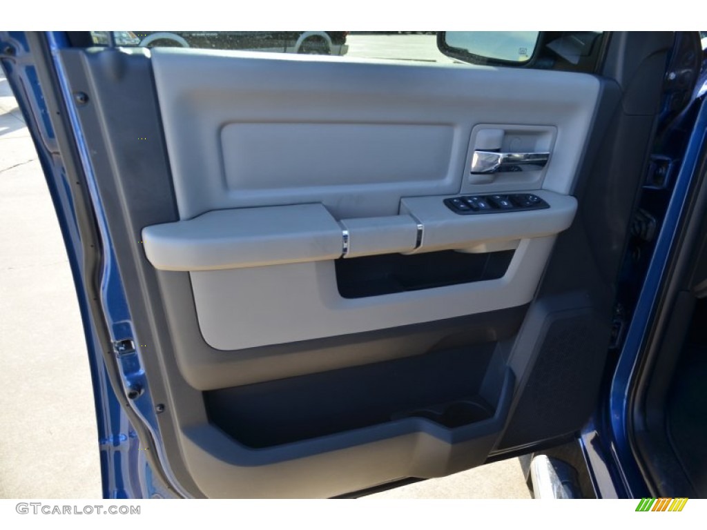 2011 Ram 2500 HD SLT Mega Cab 4x4 - Deep Water Blue Pearl / Dark Slate/Medium Graystone photo #17