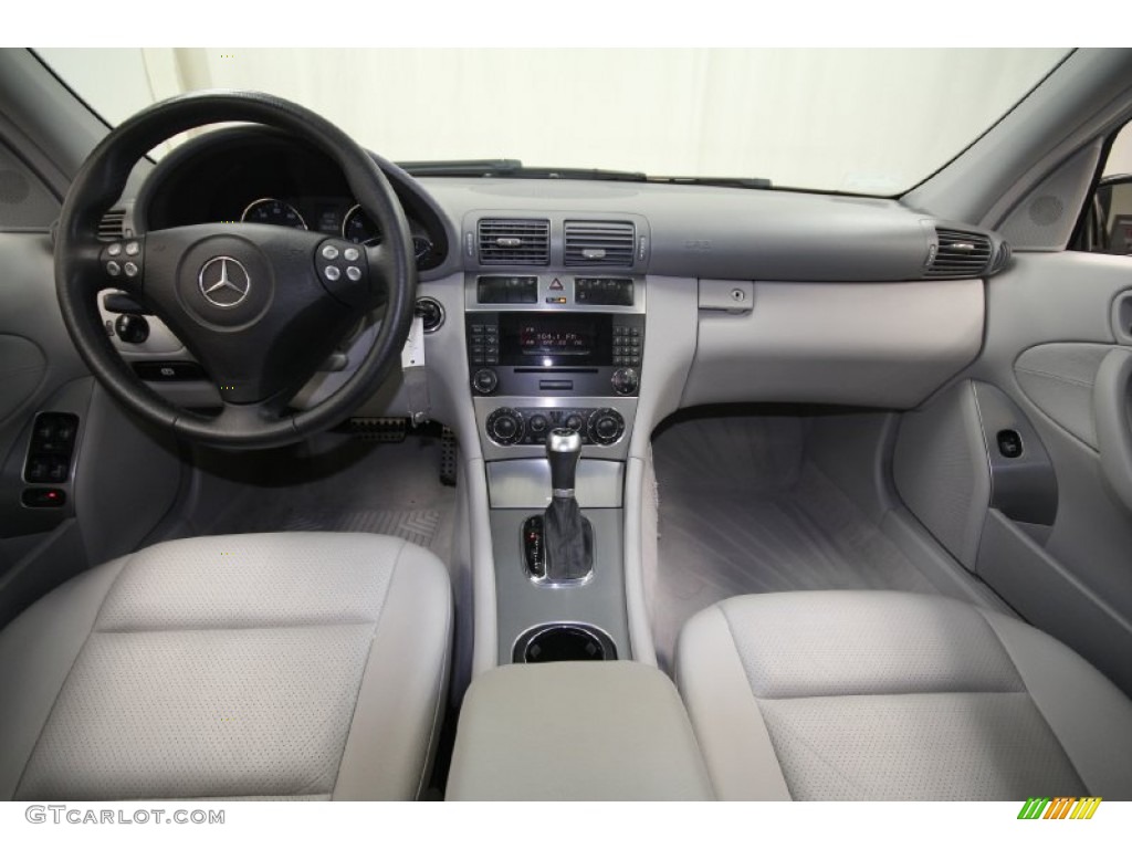 2006 Mercedes-Benz C 230 Sport Ash Dashboard Photo #59736285
