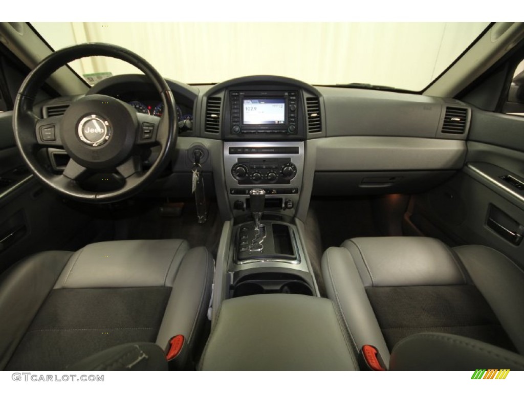 2007 Jeep Grand Cherokee SRT8 4x4 Medium Slate Gray Dashboard Photo #59736813