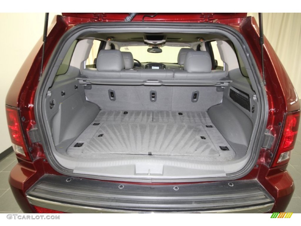 2007 Jeep Grand Cherokee SRT8 4x4 Trunk Photo #59736918