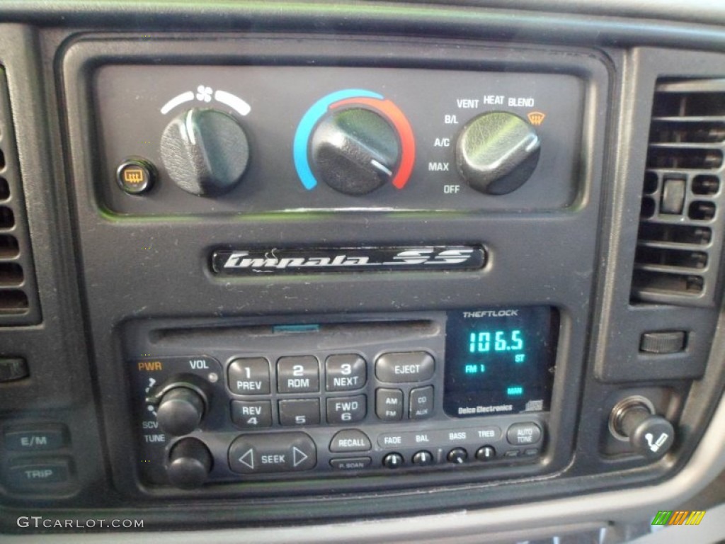 1996 Chevrolet Impala SS Controls Photo #59740127