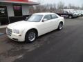 2006 Cool Vanilla Chrysler 300 Limited  photo #10