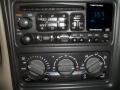 2001 Chevrolet Tahoe Tan/Neutral Interior Audio System Photo