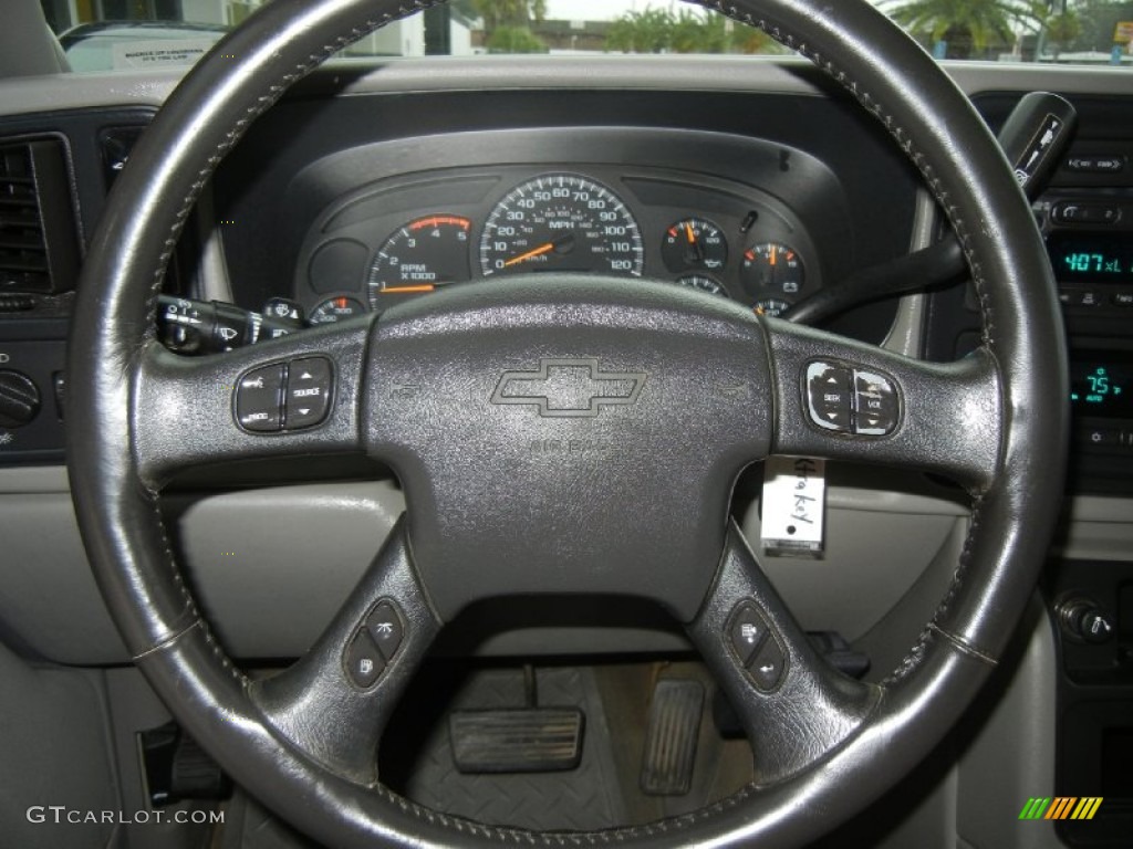 2004 Chevrolet Silverado 2500HD LT Crew Cab 4x4 Medium Gray Steering Wheel Photo #59742413