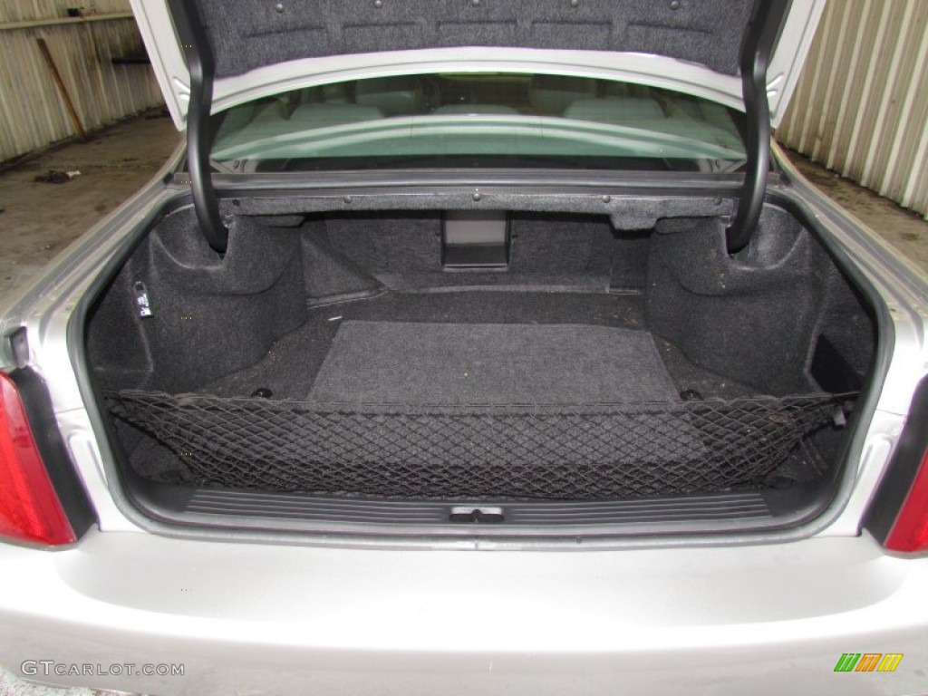 2005 Cadillac DeVille DHS Trunk Photo #59742965