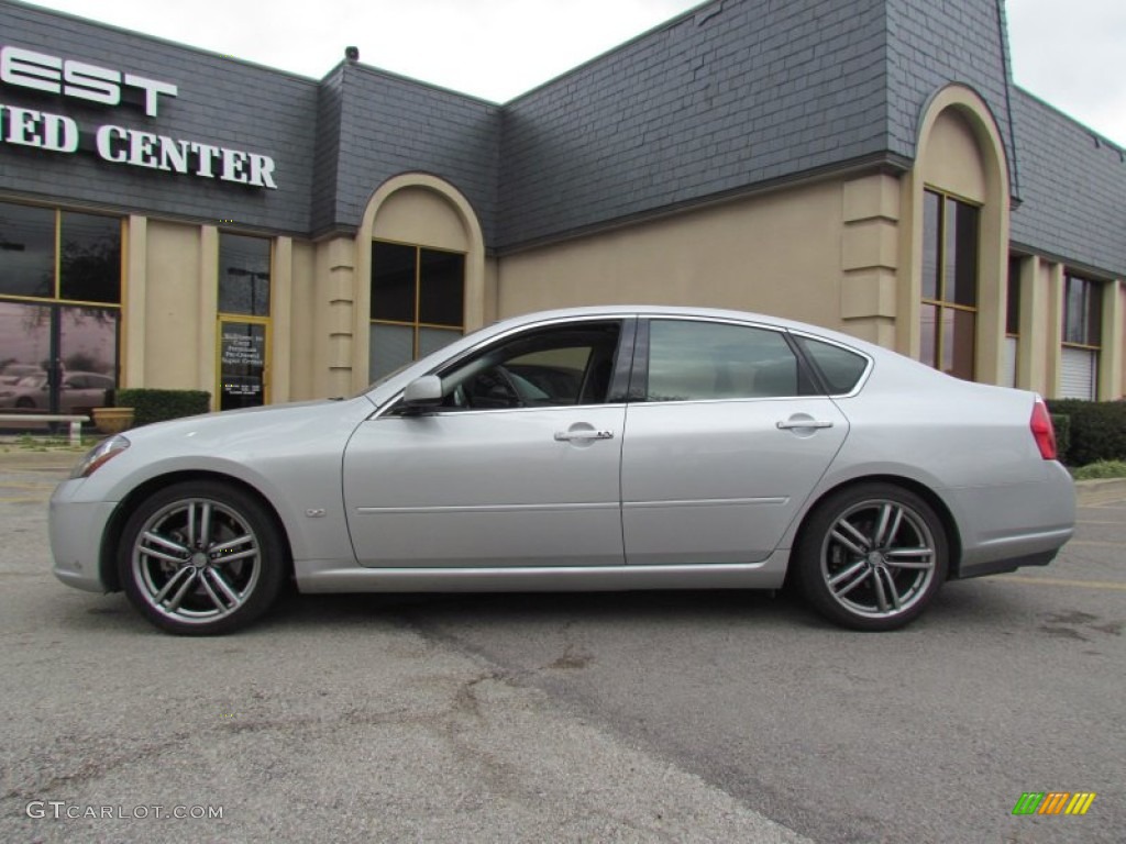 Liquid Platinum Metallic Infiniti M