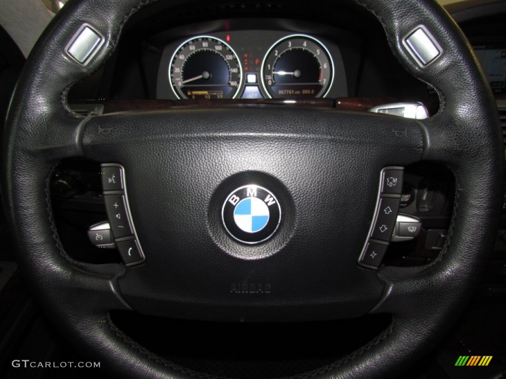 2006 BMW 7 Series 760Li Sedan Steering Wheel Photos