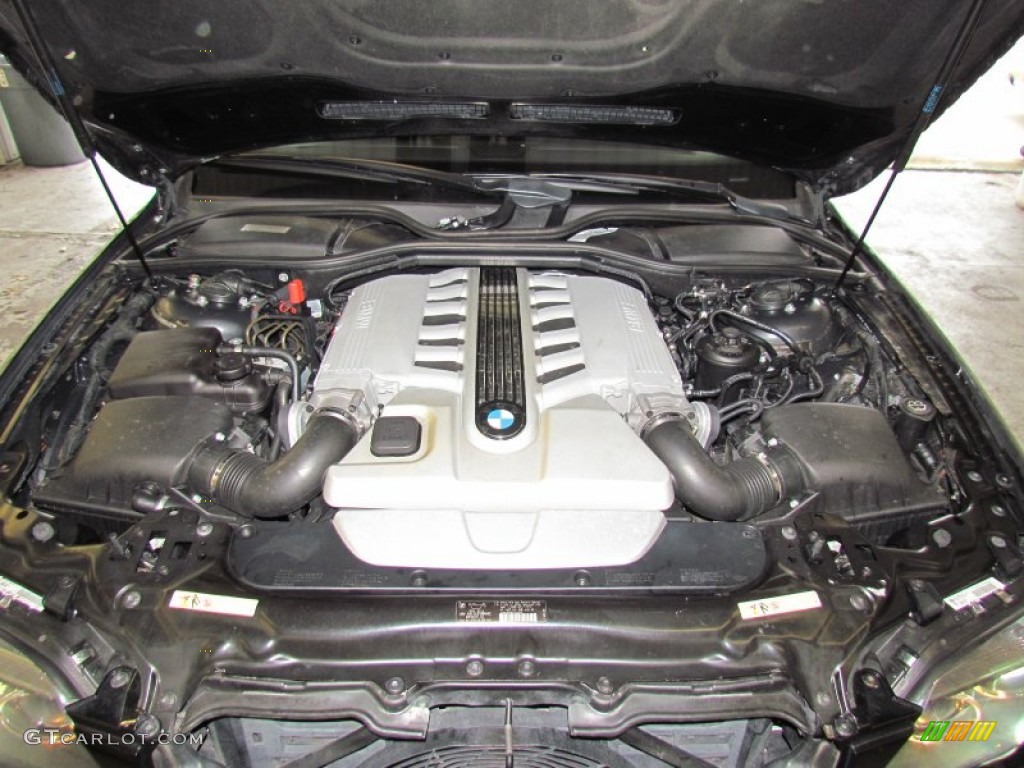 2006 BMW 7 Series 760Li Sedan Engine Photos