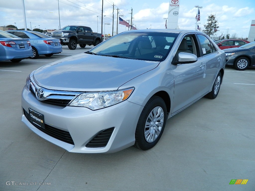Classic Silver Metallic 2012 Toyota Camry LE Exterior Photo #59746274