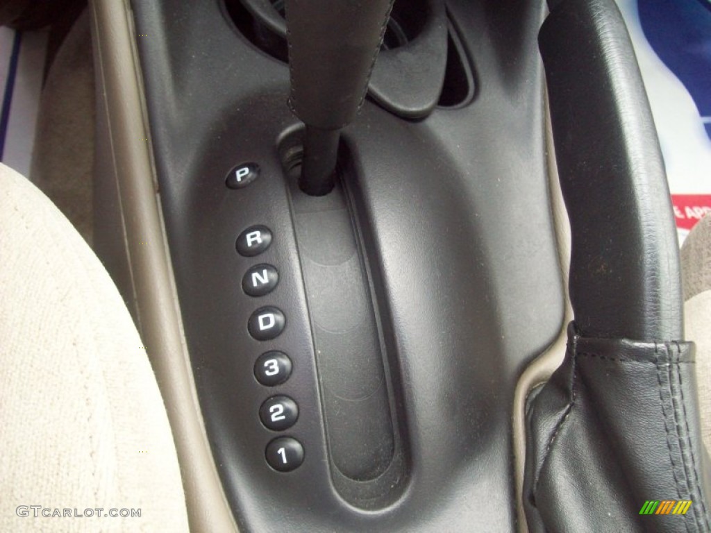 2002 Oldsmobile Alero GL Sedan Transmission Photos