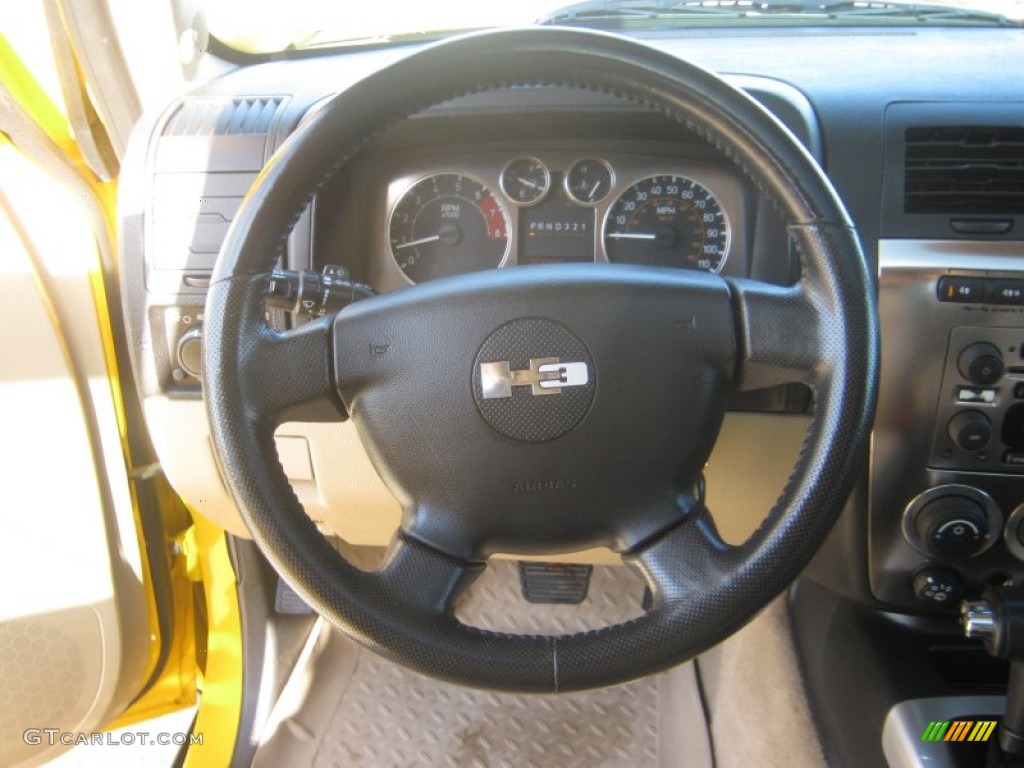 2006 Hummer H3 Standard H3 Model Light Cashmere Beige Steering Wheel Photo #59748494