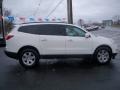 White - Traverse LT AWD Photo No. 4