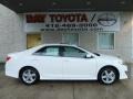 Super White - Camry SE Photo No. 1