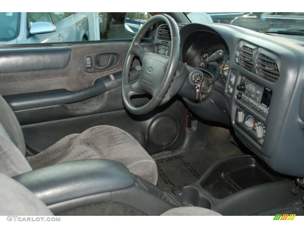 Graphite Interior 1998 Chevrolet Blazer LS 4x4 Photo #59750877