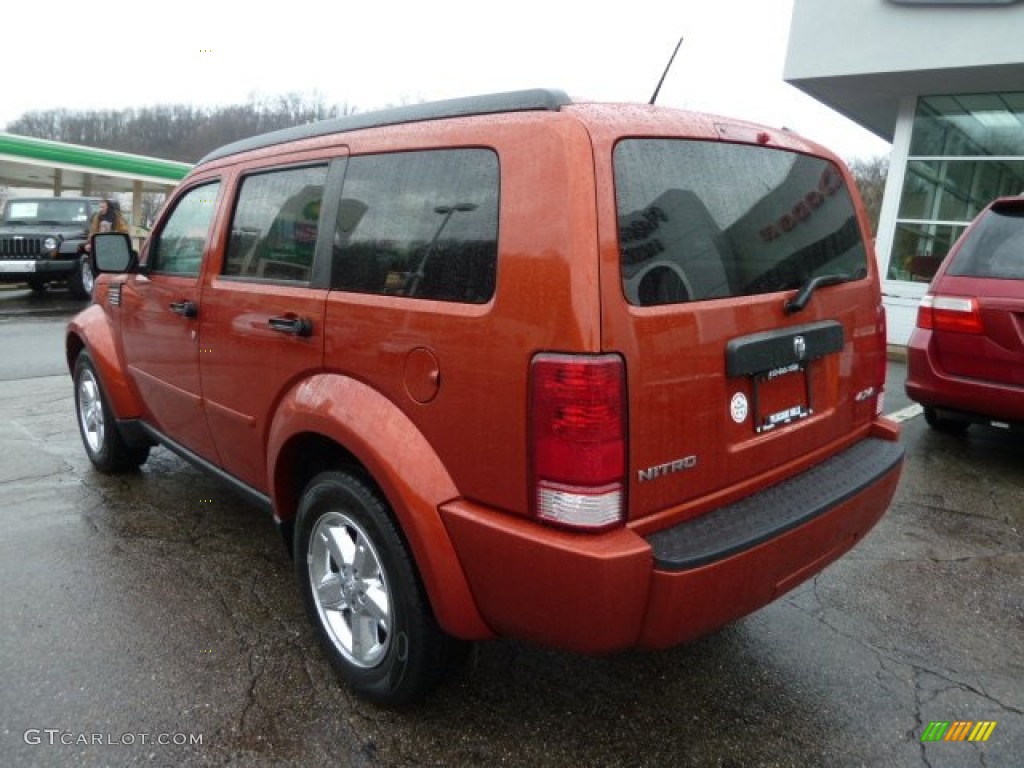 2008 Nitro SXT 4x4 - Sunburst Orange Pearl / Dark Slate Gray/Light Slate Gray photo #3