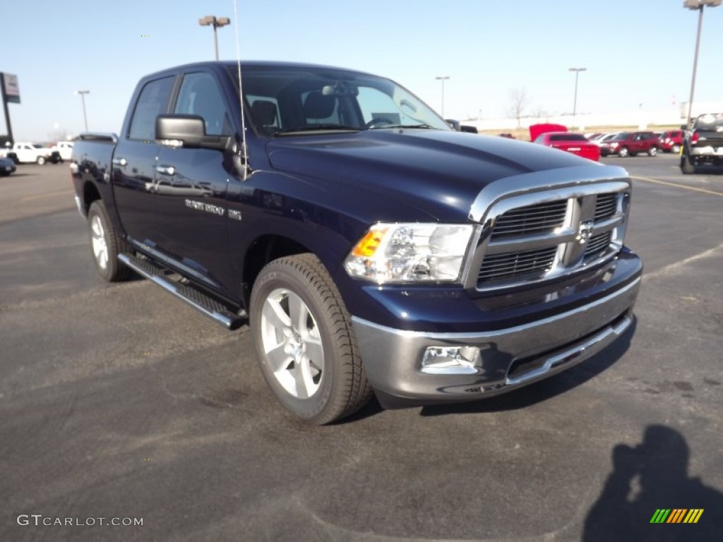 2012 Ram 1500 Big Horn Crew Cab 4x4 - Midnight Blue Pearl / Dark Slate Gray/Medium Graystone photo #3