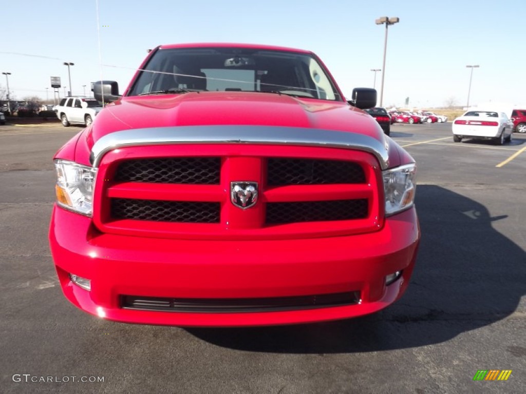 2012 Ram 1500 Express Crew Cab 4x4 - Flame Red / Dark Slate Gray/Medium Graystone photo #2