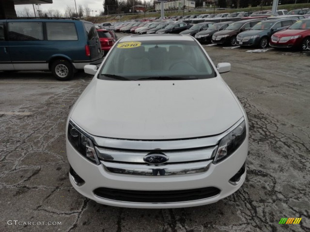 2010 Fusion SEL V6 AWD - White Platinum Tri-coat Metallic / Camel photo #7