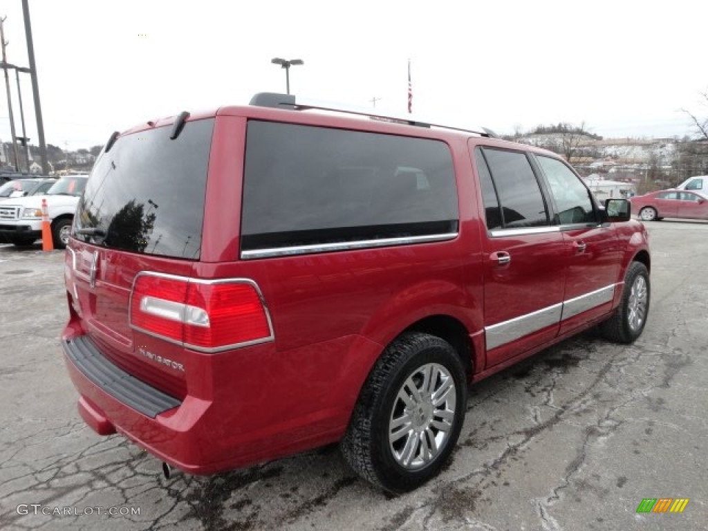 2009 Navigator L 4x4 - Sangria Red Metallic / Charcoal Black photo #4