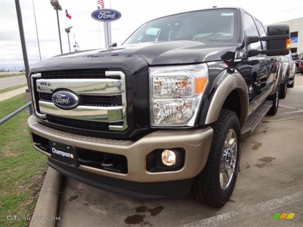 2012 F250 Super Duty King Ranch Crew Cab 4x4 - Tuxedo Black Metallic / Chaparral Leather photo #3