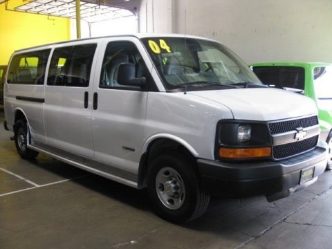 2004 Chevrolet Express 3500 Passenger Van Data, Info and Specs