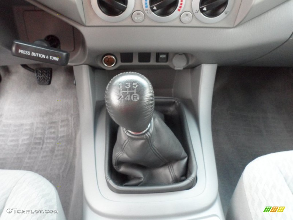 2010 Toyota Tacoma PreRunner Access Cab Transmission Photos