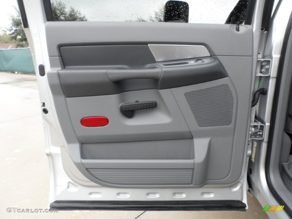2009 Dodge Ram 2500 SXT Mega Cab 4x4 Medium Slate Gray Door Panel Photo #59768192