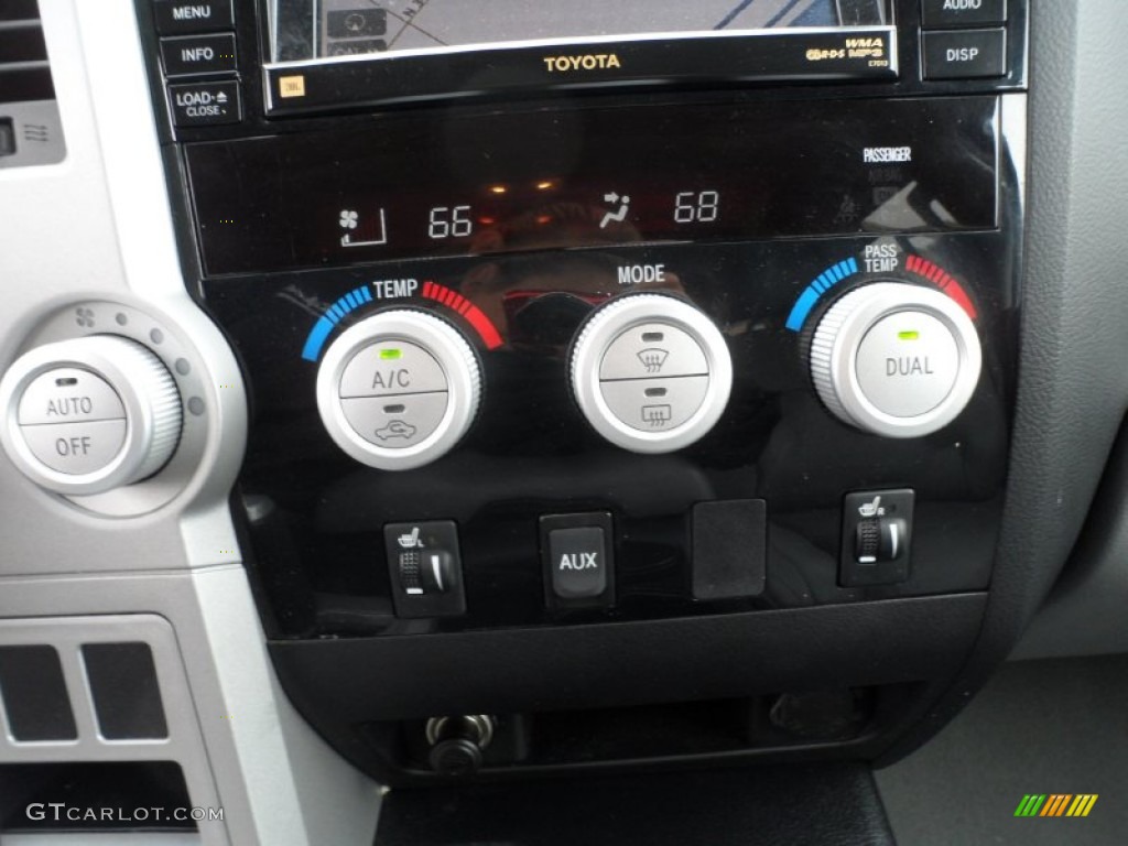 2008 Toyota Tundra Limited CrewMax Controls Photo #59768660