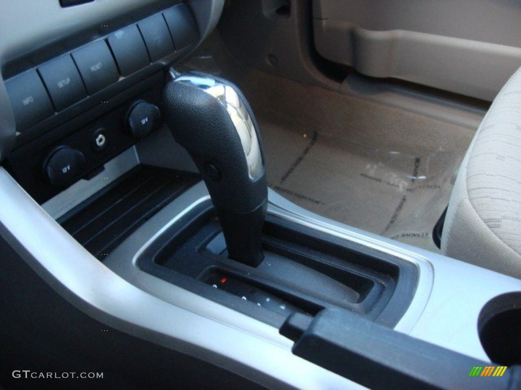 2009 Ford Focus SE Sedan 4 Speed Automatic Transmission Photo #59769375