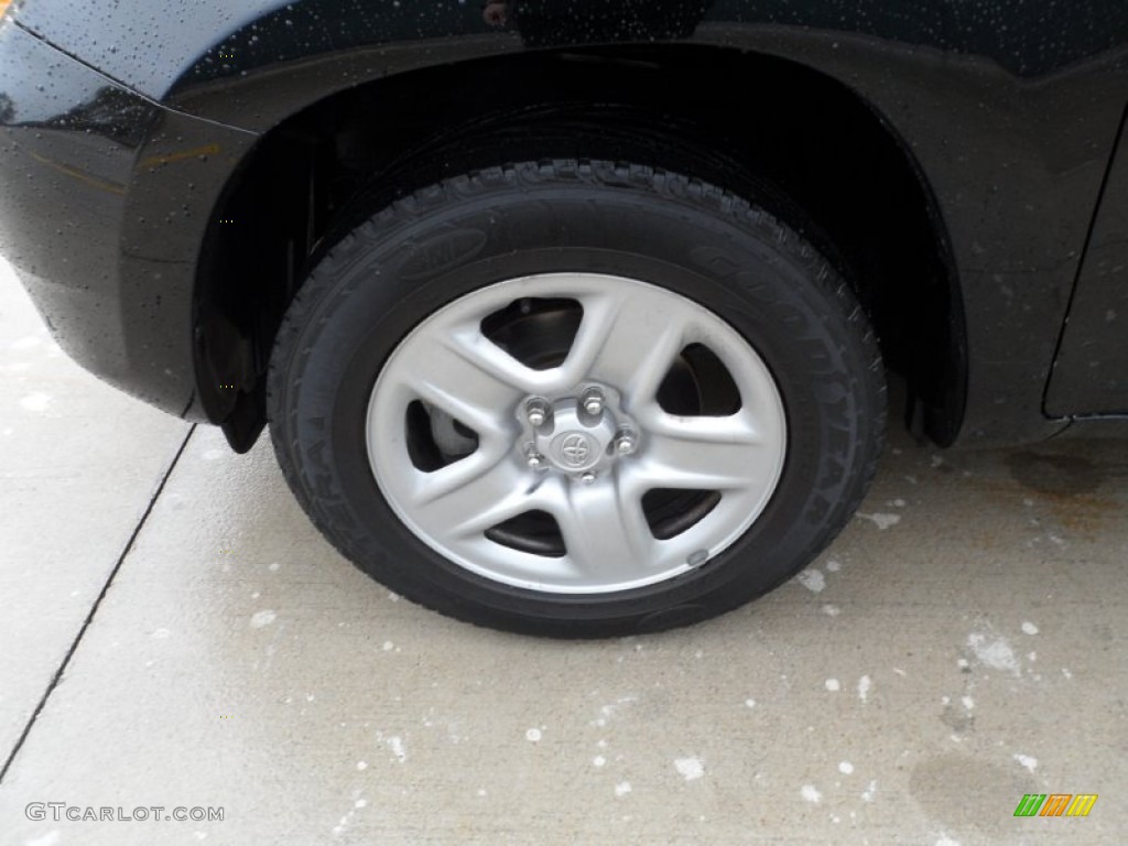 2006 Toyota RAV4 Standard RAV4 Model Wheel Photo #59769598