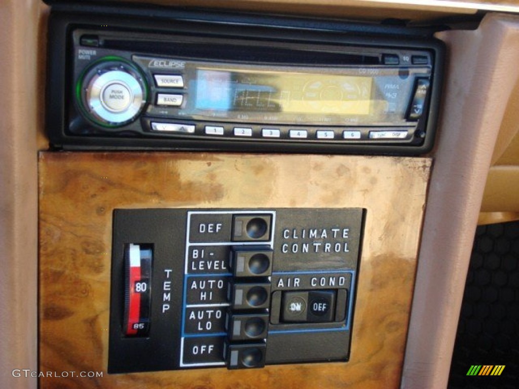 1981 Mercedes-Benz SL Class 380 SLC Coupe Controls Photo #59769864