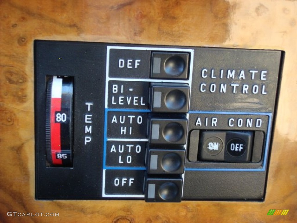 1981 Mercedes-Benz SL Class 380 SLC Coupe Controls Photos